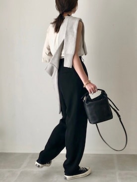 「チャックテイラー」｜「アイテム（アクセサリー）」を使った、B.さん（レディース・167cm）の春コーディネート