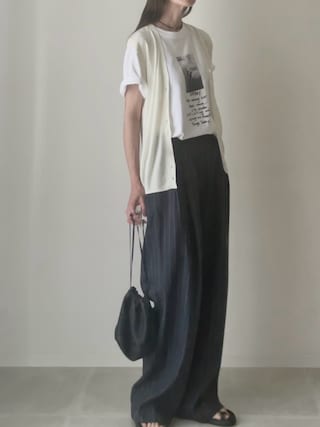 「Lynn.(リン)のSunday(Tシャツ/カットソー)」を使った、B.さん(レディース・167cm)の春コーディネート