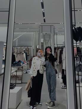 小亦唔好瞓起身啦さんのコーディネート