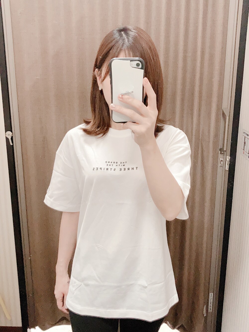 「adidasのエンブロイダード 半袖Tシャツ / アディダス（Tシャツ/カットソー、ホワイト系）」を使った、Cさん（レディース・154cm）の夏コーディネートの1枚目の写真