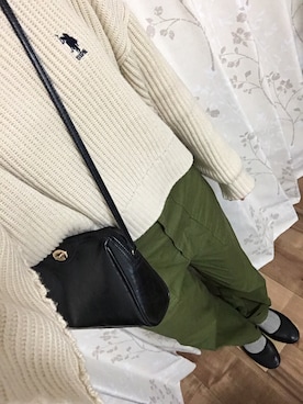 「feepur（フェピュール）のアイテム（チノパンツ）」を使った、nagiさん（レディース・161cm）の春コーディネート