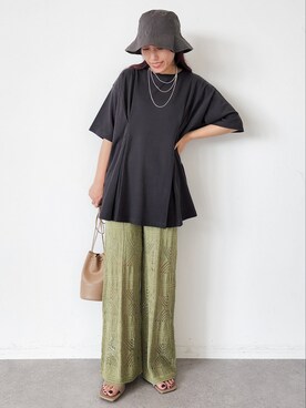 「earth music&ecology（アースミュージックアンドエコロジー）のアイテム（ハット、ブラック系）」を使った、manaCAさん（レディース・151cm）の夏コーディネート