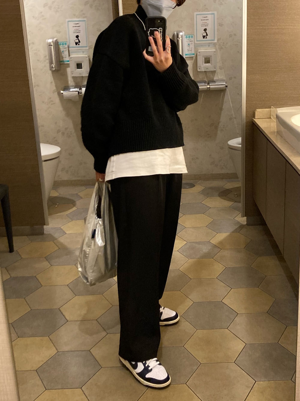 URBAN RESEARCH（アーバンリサーチ）の「タートルスクエアニット