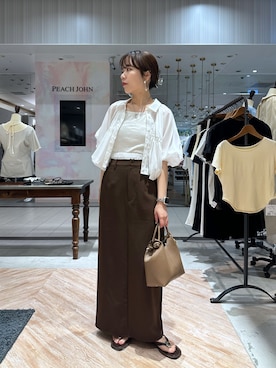 「CAPRICIEUX LE'MAGE（カプリシューレマージュ）のバルーンクロップシアーシャツ（シャツ/ブラウス、ホワイト系）」を使った、yuppy_lemage🍊さん（レディース・160cm）の夏コーディネート