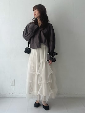 「アイテム（シュシュ）」を使った、SAYAKAさん（レディース・165cm）の秋コーディネート