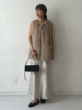 「アイテム（シュシュ）」を使った、SAYAKAさん（レディース・165cm）の秋コーディネート