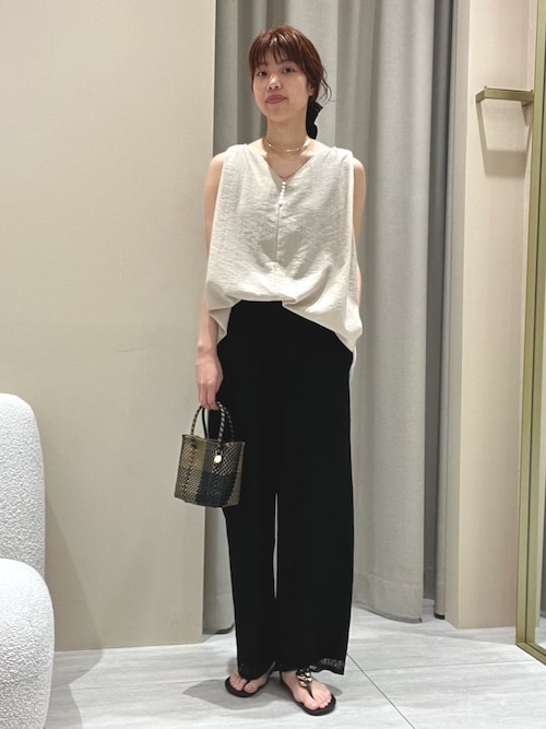 レースストレートパンツ（その他パンツ）｜Rouge vif（ルージュヴィフ