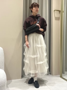 「アイテム（パーカー）」を使った、SAYAKAさん（レディース・165cm）の秋コーディネート