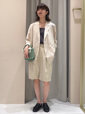 「Rouge vif Anna（ルージュヴィフアンナ）のサイロツイルハーフパンツ（其他裤装、ホワイト系）」を使った、SAYAKAさん（レディース・165cm）の夏コーディネート