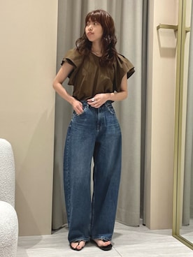 「アイテム（デニムパンツ）」を使った、SAYAKAさん（レディース・165cm）の秋コーディネート