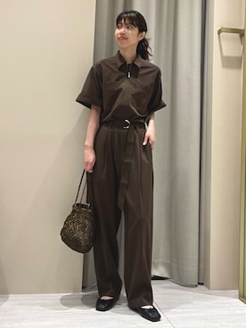 「アイテム（つなぎ/オールインワン）」を使った、SAYAKAさん（レディース・165cm）の秋コーディネート