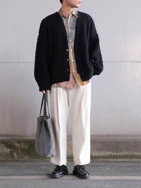 「Ellno Loset（エルノロゼット）のアイテム（カーディガン/ボレロ）」を使った、ざっきーさん（メンズ・178cm）の冬コーディネート