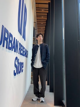 「URBAN RESEARCH DOORS（アーバンリサーチドアーズ）のウールブレンドネップワンタックパンツ（その他パンツ）」を使った、yumaさん（メンズ・170cm）の秋コーディネート