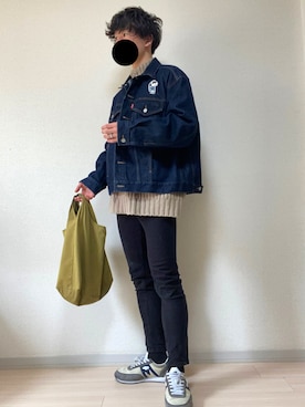 「kutir」｜「アイテム（デニムジャケット）」を使った、あつとさん（メンズ・171cm）の春コーディネート