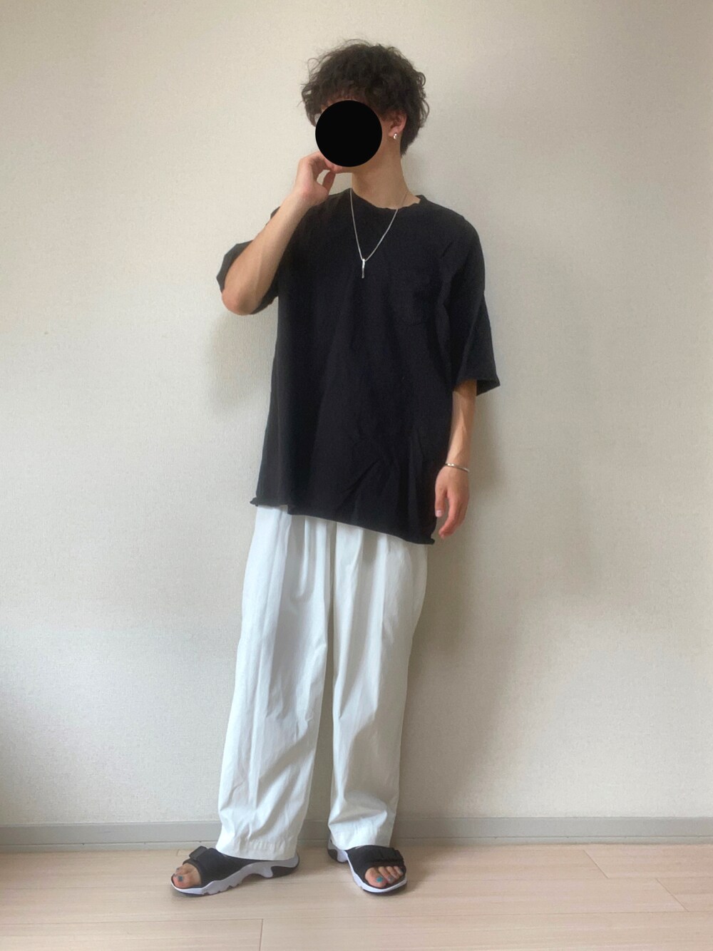 「シンプルコーデ、夏コーデ、プチプラ、Tシャツ、kutir、NIKE」｜「kutirの【セットアイテム】サーマルタンク×ポケットTシャツ（Tシャツ/カットソー、ブラック系）」を使った、あつとさん（メンズ・171cm）の夏コーディネートの1枚目の写真