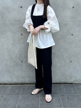 「select MOCA by son（セレクトモカバイソン）のアイテム（パンツ）」を使った、yumikoさん（レディース・158cm）の春コーディネート