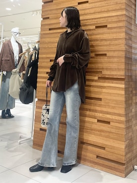 「SENSEOFPLACE」｜「アイテム（アクセサリー）」を使った、nanaさん（レディース・162cm）の秋コーディネート