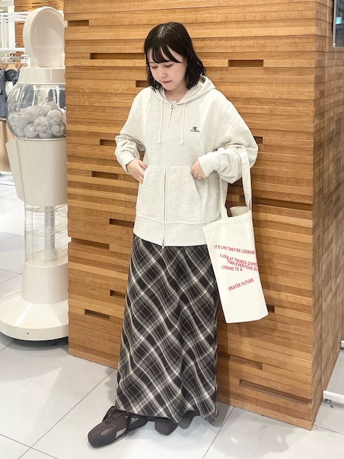 セール】『別注』Champion×SENSE OF PLACE ジップパーカー（パーカー