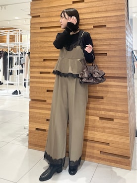 「アイテム（つなぎ/オールインワン）」を使った、nanaさん（レディース・162cm）の冬コーディネート