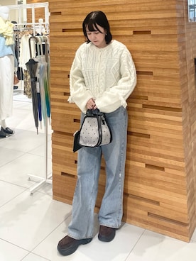 「アイテム（イヤリング）」を使った、nanaさん（レディース・162cm）の秋コーディネート