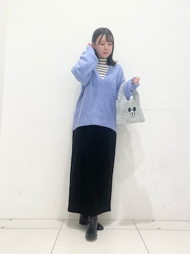 「パープル×黒」｜「アイテム（スカート）」を使った、nanaさん（レディース・160cm）の冬コーディネート