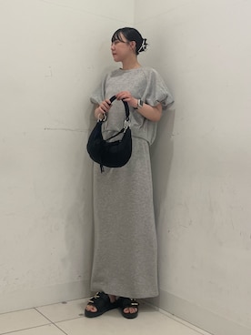 「RODE SKO（ロデスコ）のダブルベルテッドサンダル（サンダル、ブラック系）」を使った、nanaさん（レディース・162cm）の夏コーディネート