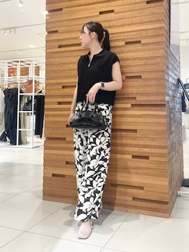「帰省コーデ」｜「アイテム（スラックス）」を使った、nanaさん（レディース・162cm）の夏コーディネート