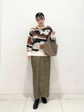 「SENSE OF PLACE by URBAN RESEARCH（センスオブプレイスバイアーバンリサーチ）のニュアンスパターンラメセーター（ニット/セーター）」を使った、nanaさん（レディース・162cm）の秋コーディネート