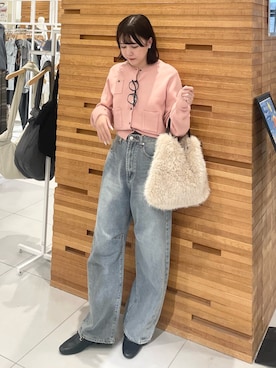 「アイテム（カーディガン/ボレロ、ピンク系）」を使った、nanaさん（レディース・162cm）の秋コーディネート
