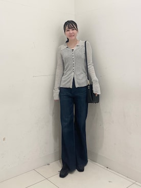 「SENSE OF PLACE by URBAN RESEARCH(センスオブプレイスバイアーバンリサーチ)のストレッチフレアデニム(デニムパンツ、ブルー系)」を使った、nanaさん(レディース・162cm)の秋コーディネート