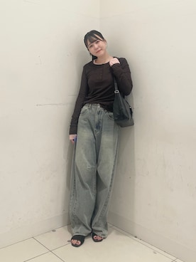「SENSE OF PLACE by URBAN RESEARCH（センスオブプレイスバイアーバンリサーチ）のアイテム（Tシャツ/カットソー）」を使った、nanaさん（レディース・162cm）の秋コーディネート