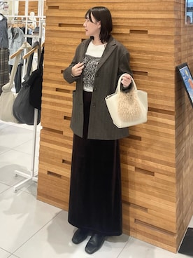 「SENSE OF PLACE by URBAN RESEARCH（センスオブプレイスバイアーバンリサーチ）のアイテム（Tシャツ/カットソー）」を使った、nanaさん（レディース・162cm）の秋コーディネート