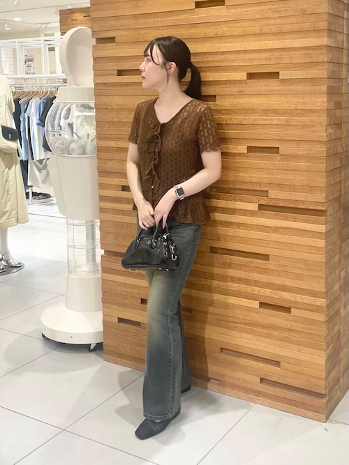 ローライズフレアデニムパンツ