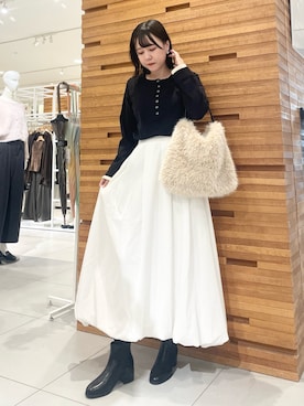 「SENSEOFPLACE」｜「アイテム（アクセサリー）」を使った、nanaさん（レディース・162cm）の秋コーディネート