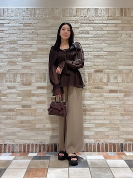 「PROPORTION BODY DRESSING（プロポーションボディドレッシング）のフロントリボンバッグミニ / 1216281803（ショルダーバッグ、ブラウン系）」を使った、PROPORTION STAFFさん（レディース・155cm）の秋コーディネート
