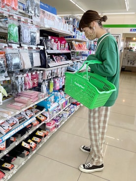 「spoon store（スプーンストア）のアイテム（パンツ）」を使った、noriさん（レディース・159cm）の春コーディネート