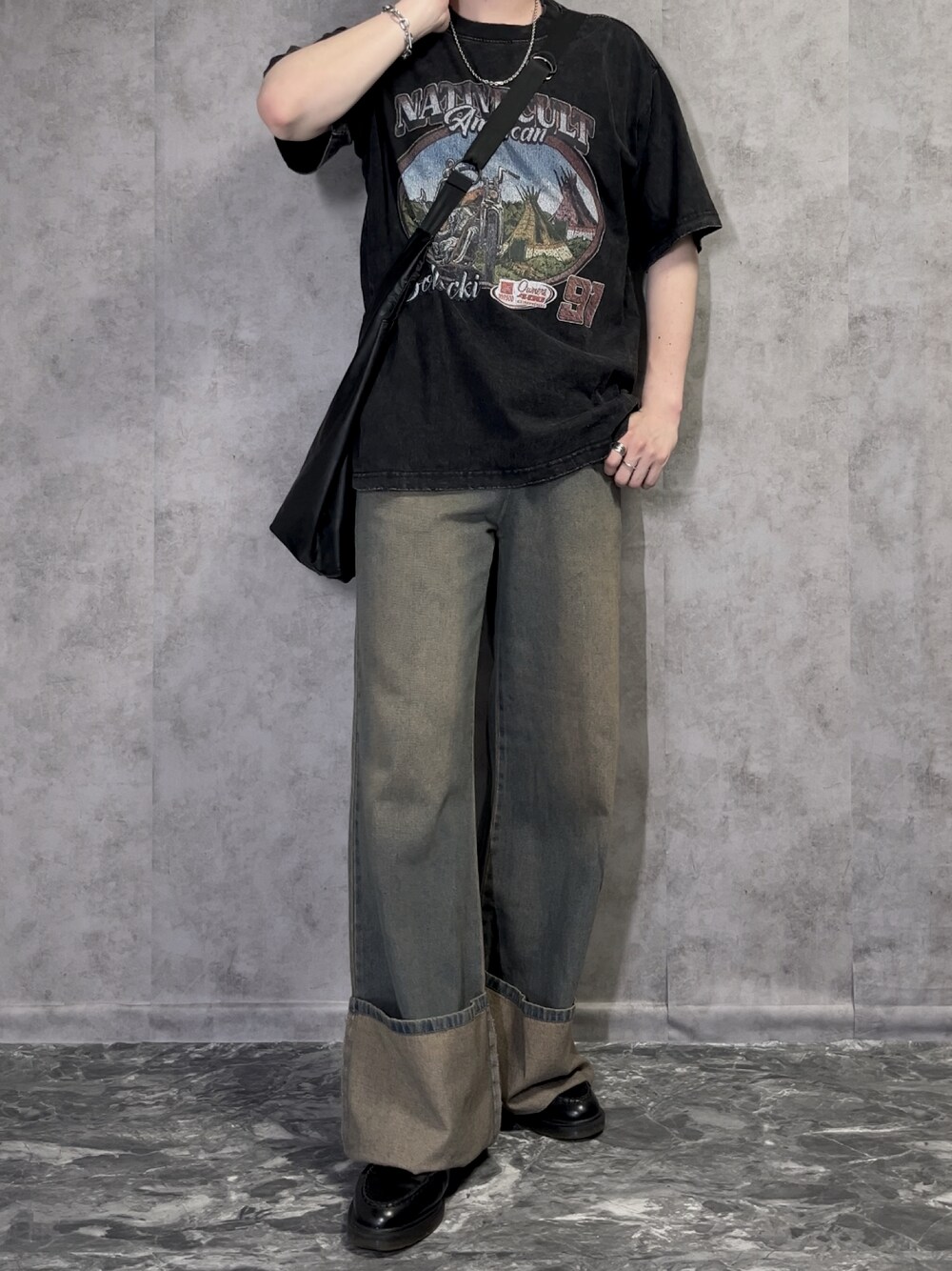 kosuke｜地底人ONLINEのTシャツ/カットソーを使ったコーディネート - WEAR
