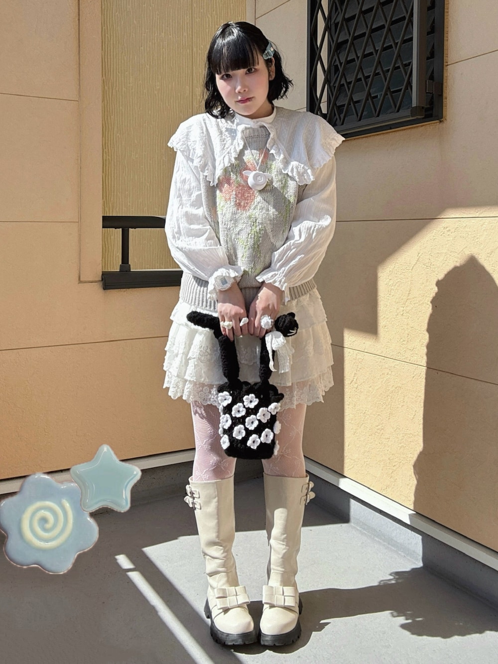 bigフリルカラーチュニックブラウスを使った人気ファッション