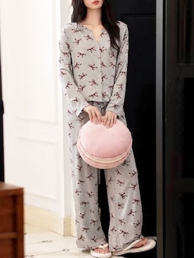 「DAY CLOSET（デイ クローゼット）のアイテム」を使った、TeddyShopさん（レディース・158cm）の秋コーディネート
