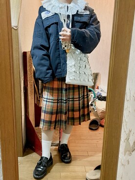 「TOKYO BOPPER（TOKYO BOPPER）のアイテム（ショルダーバッグ）」を使った、yamさん（レディース・154cm）の冬コーディネート