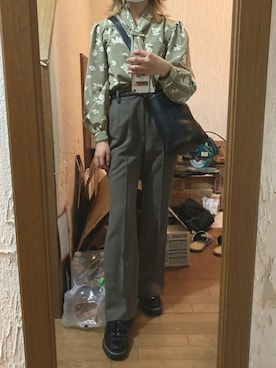 「EUCLAID（エウクレイド）のアイテム」を使った、yamさん（レディース・154cm）の秋コーディネート