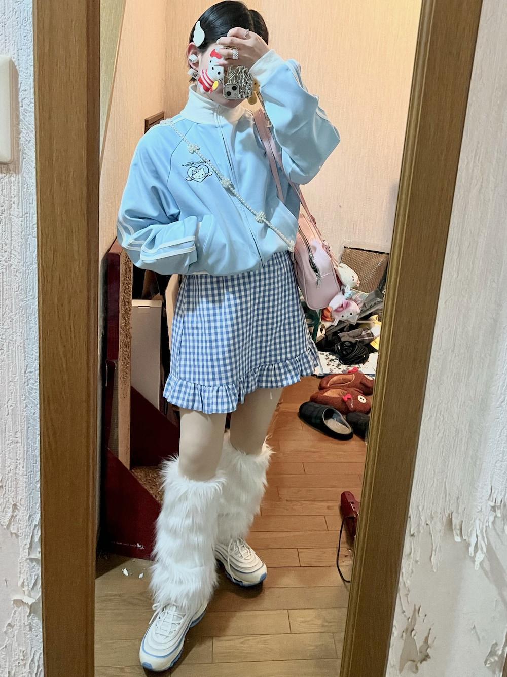 「プチプラ、春のおしゃ見えテクニック、春服、ワンピース、カジュアルコーデ、着回しコーデ、お出かけコーデ、おでかけコーデ、淡色コーデ、春夏コーデ、キャミワンピ、ミニスカート、ホワイト、カジュアルガーリー、スポーツミックス」｜「SHEINのアイテム（ワンピース/ドレス、ブルー系）」を使った、yamさん（レディース・154cm）の春コーディネートの1枚目の写真
