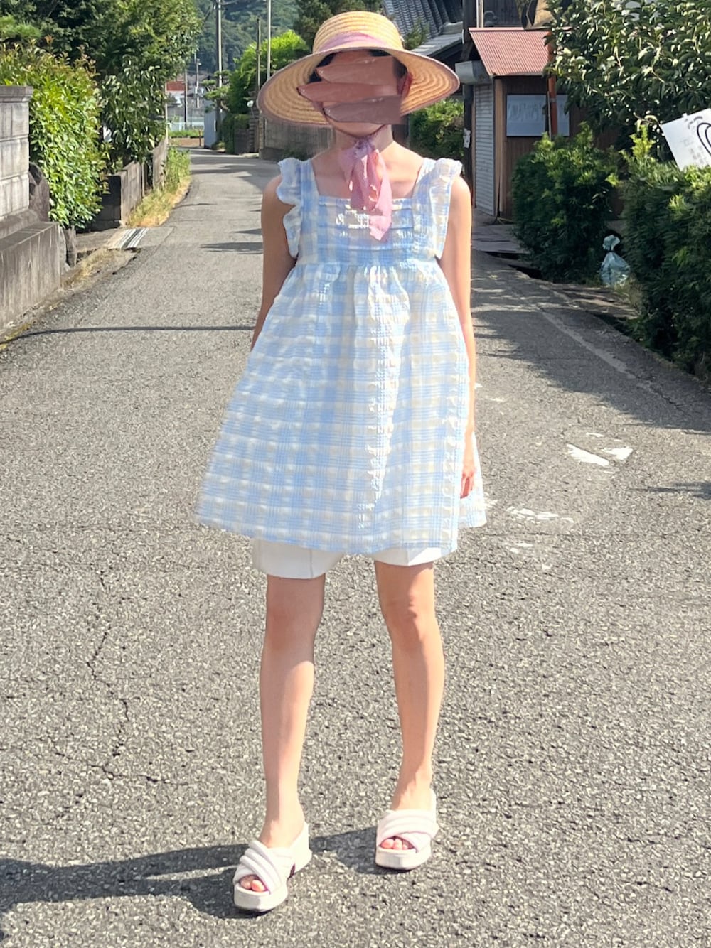 「夏コーデ、お出かけコーデ、プチプラ、アツいコーデ全部見せ、夏ファッション、カジュアルスタイル、厚底サンダル、プチプラコーデ、リボン、楽チンコーデ、爽やかコーデ、おでかけコーデ、夏、淡色女子、ブルーコーデ」｜「SHEINのアイテム（チュニック、ブルー系）」を使った、yamさん（レディース・154cm）の夏コーディネートの1枚目の写真