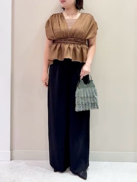「アイテム（パンツドレス）」を使った、AIMERさん（レディース・163cm）の秋コーディネート