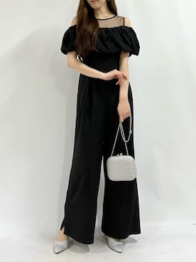 「アイテム（クラッチバッグ）」を使った、AIMERさん（レディース・163cm）の秋コーディネート