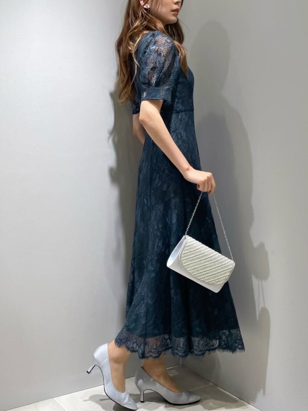 AIMER（エメ）の「【WEB限定】配色コードレース袖付きフレア