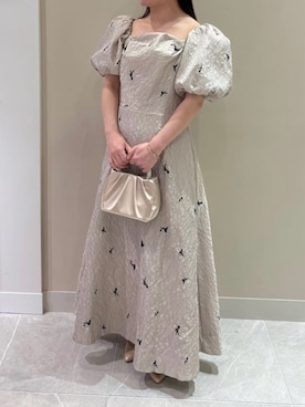「AIMER（エメ）の3WAYスリーブフラワー刺繍ジャカードフィット&フレアパーティードレス　結婚式　お呼ばれ　ドレス　20代 30代（ドレス、ベージュ系）」を使った、AIMERさん（レディース・161cm）の春コーディネート