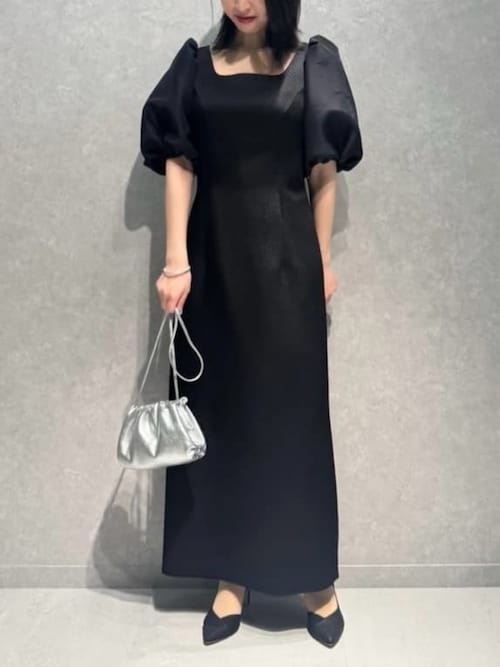 ジャカード×オーガンジーボリュームスリーブタイトパーティー