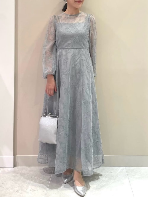 セール】スパンコールフラワー刺繍ロングスリーブパーティードレス