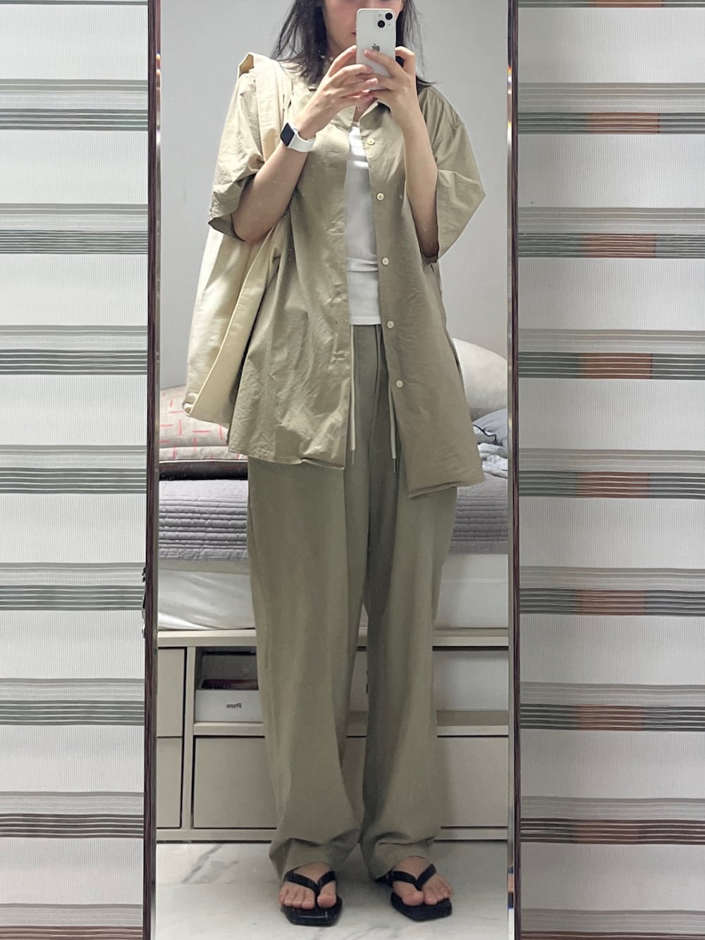 「LeeのWEB限定 Lee/リー CONVENIENT BAG/コンビニエントバッグ（トートバッグ、ベージュ系）」を使った、yunbaluさん（レディース・154cm）の夏コーディネートの1枚目の写真